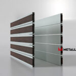 Планкен для забора Printec под дерево 120 mm RAL 7035 – покрытие матовое, толщина 0,45 мм в Перми  | фото 4